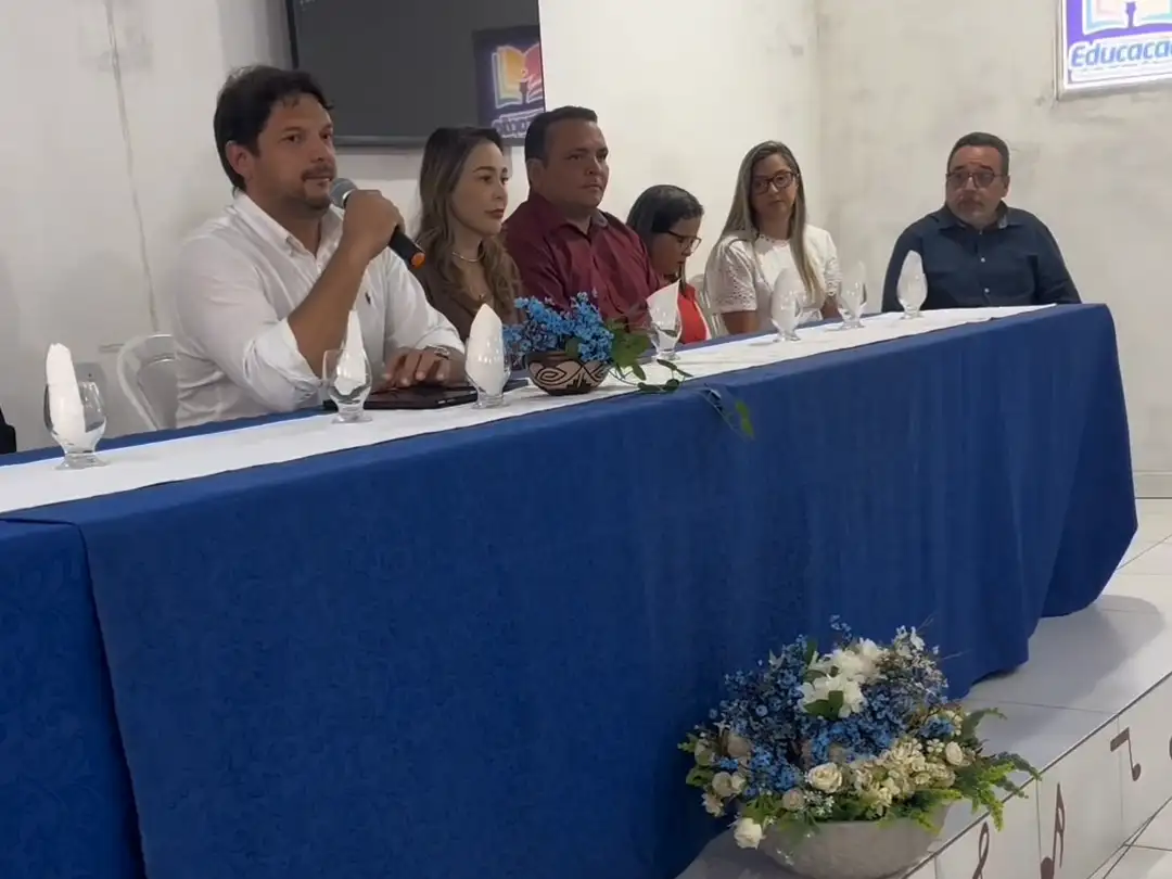 Foto 1 – Famílias beneditinenses assinam contratos do Programa Minha Casa, Minha Vida Rural