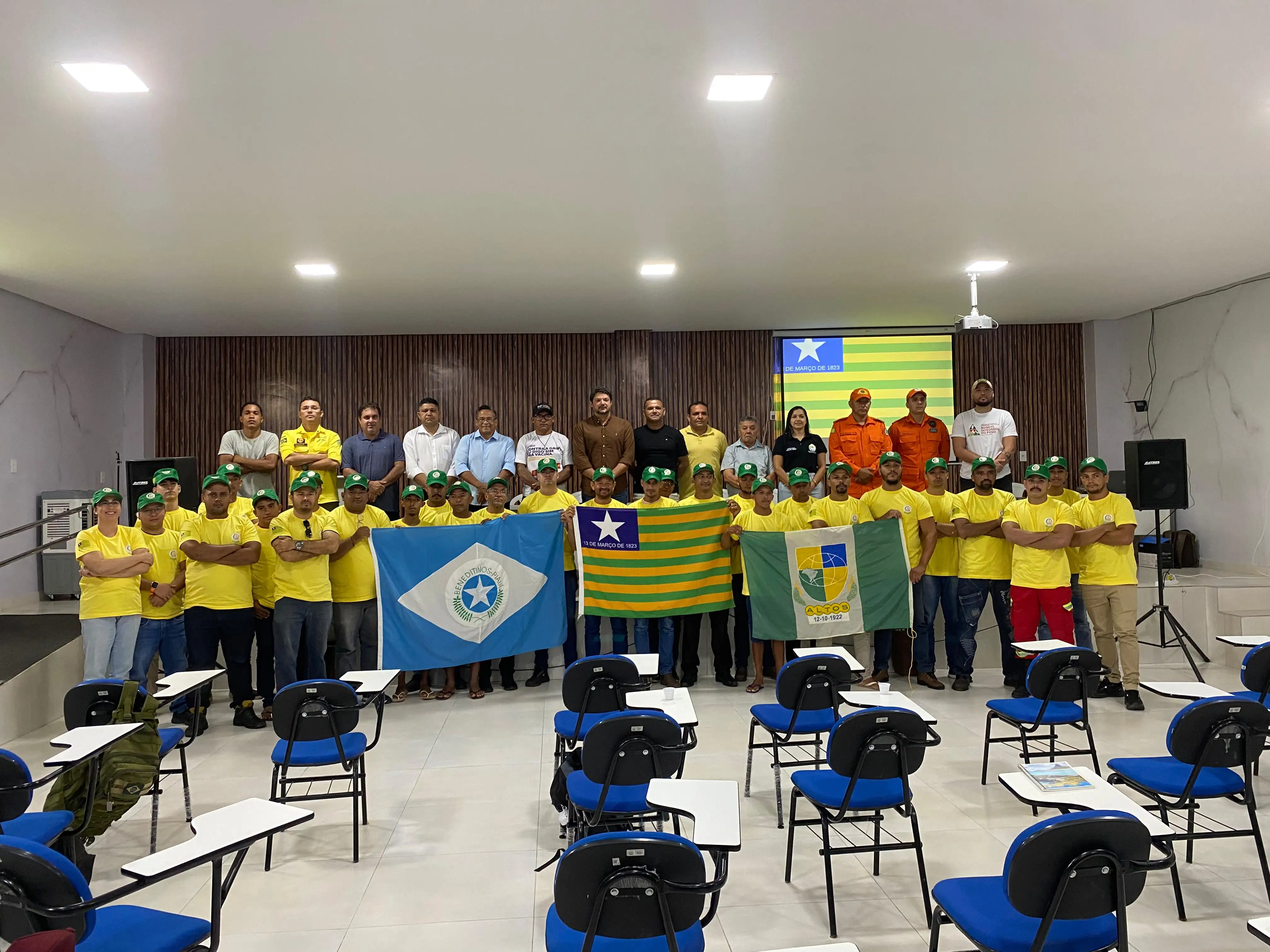 Capacitação de Brigadas Florestais marca avanço na proteção ambiental em Beneditinos
