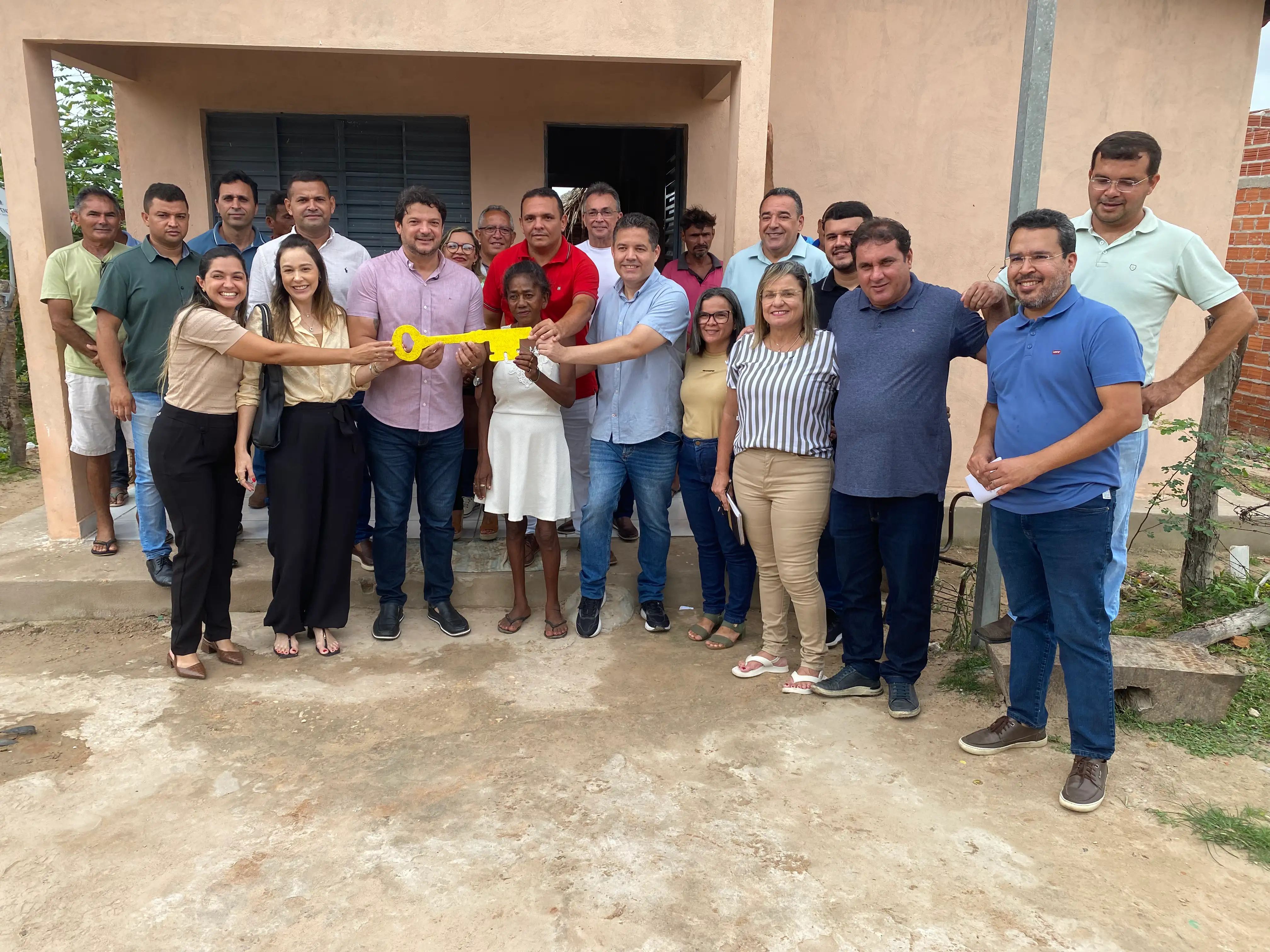 Foto 17 – Moradia e dignidade: 10 casas são entregues a famílias da zona rural de Beneditinos